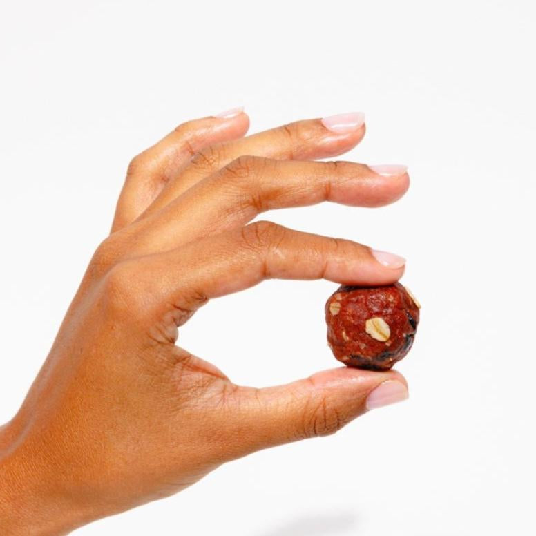 Pre+Postnatal Mama Bites- Almond Cherry (28 Bites)