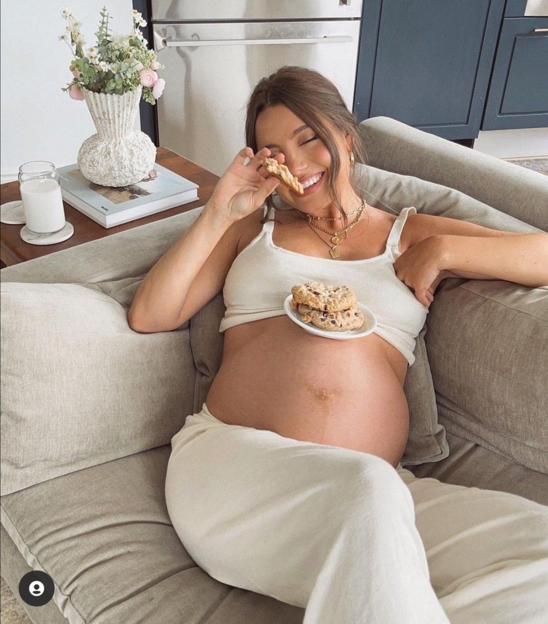 How Much Sugar Per Day Is Safe During Pregnancy?