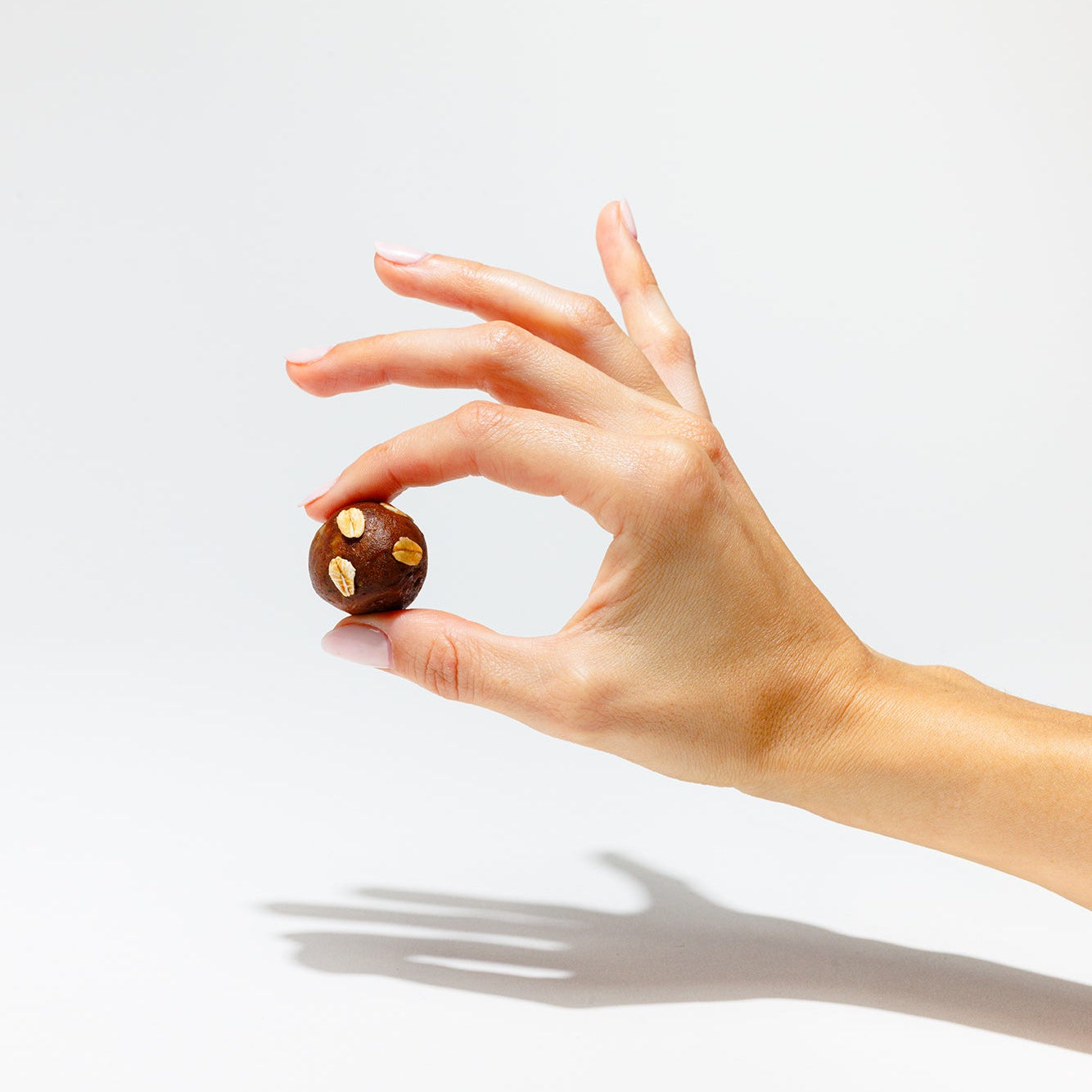 Pre+Postnatal Mama Bites- Cashew Dark Chocolate (28 Bites)